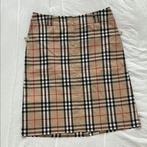 Burberry Knee-length Pencil Skirt for Work